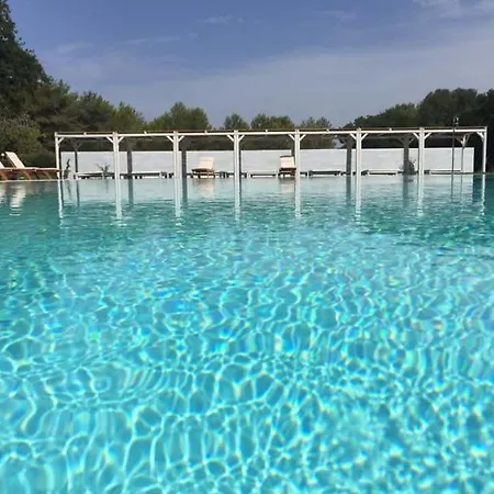 Serra Degli 2 Apartmanhotel Alimini
