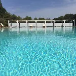 Serra 2 Hotel apartamentowy Alimini