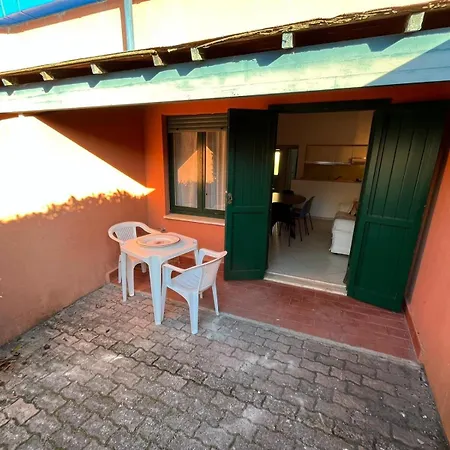 Serra Degli 2 Lägenhetshotell Alimini