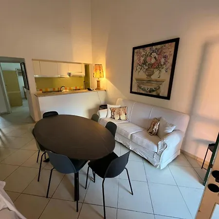 Lägenhetshotell Serra Degli 2 Alimini