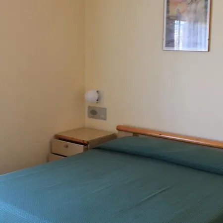 Serra Degli 2 Lägenhetshotell Alimini