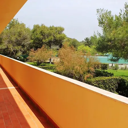 Lägenhetshotell Serra Degli 2 3*