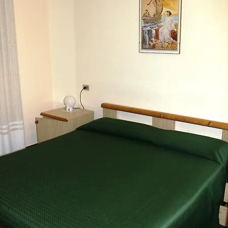 Serra Degli 2 2* Alimini